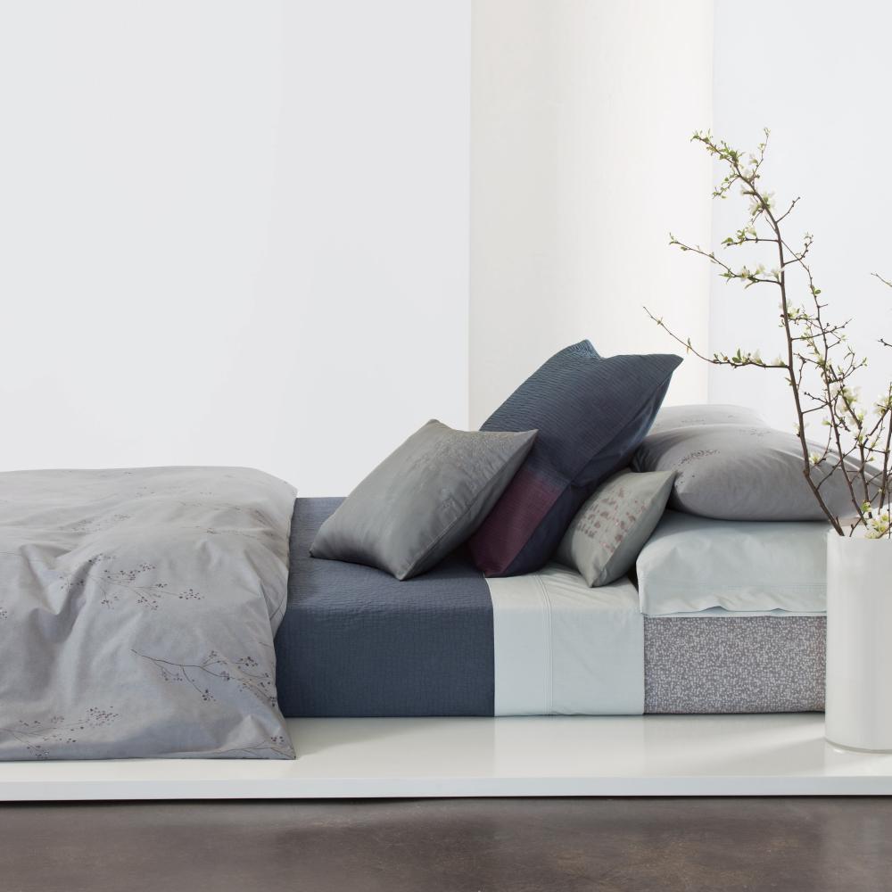 Amazon.com: Calvin Klein Home Winter Branches Duvet Cover